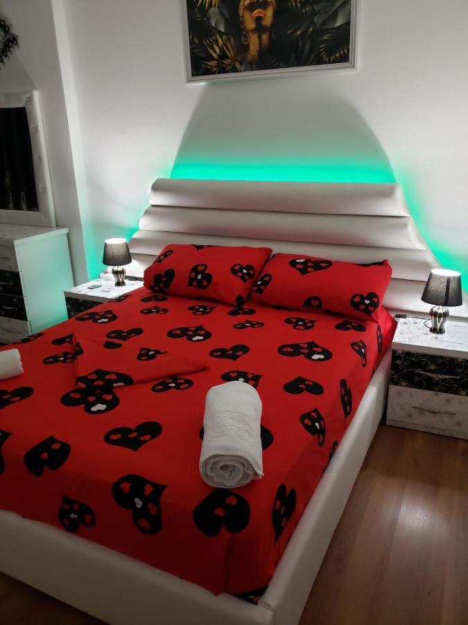 Cosy 2Br Apartment Near Tirana Airport - Self Check-In 24Hr Екстер'єр фото